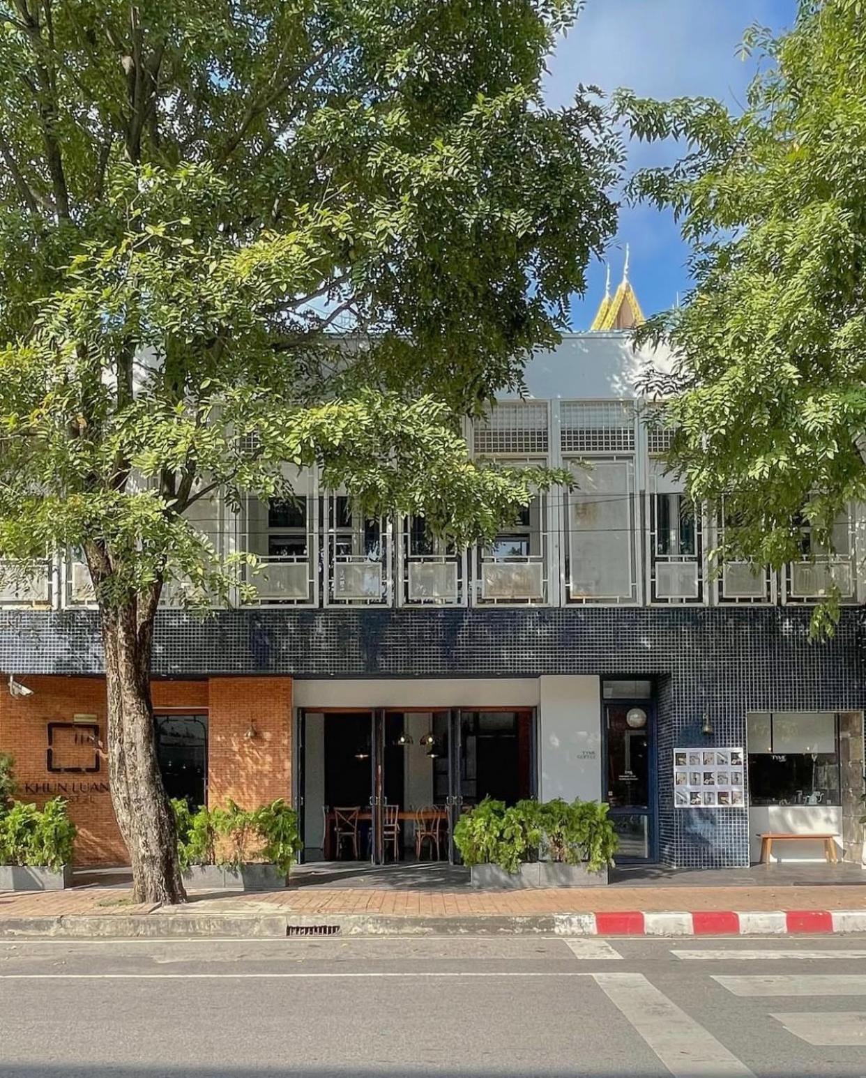 Khunluang Hostel (Adults Only) Chiang Mai Luaran gambar